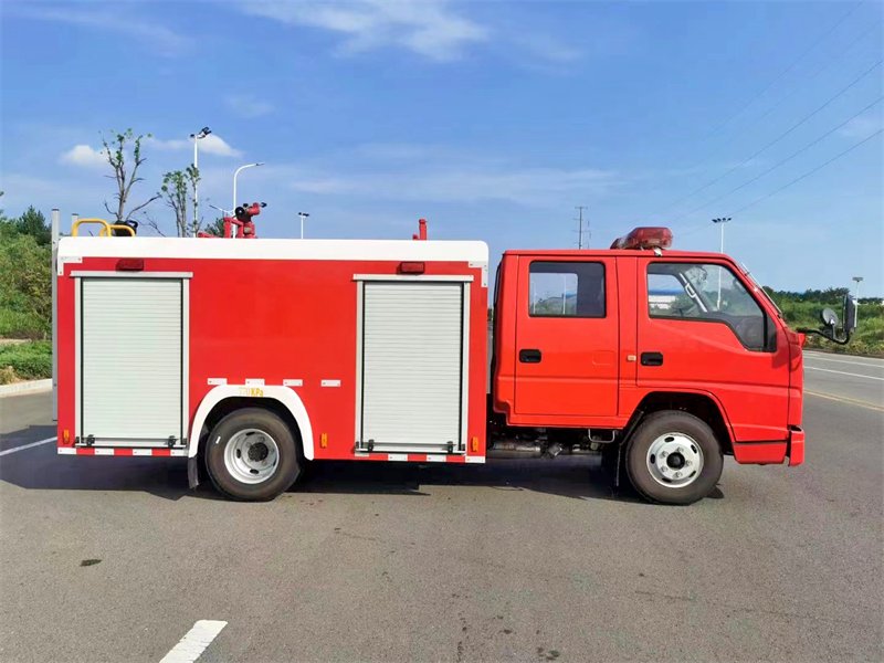 消防车科普：不只是“会喷水的大卡车”